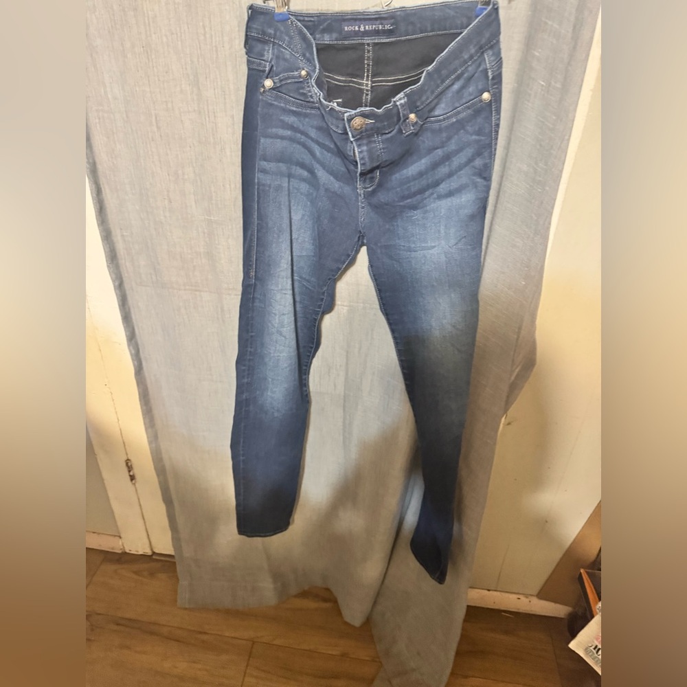 Rock & Republic Blue Straight Leg Jeans